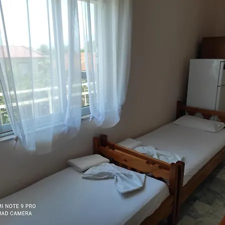 Apartament Golden Sea View Néa Meságkala