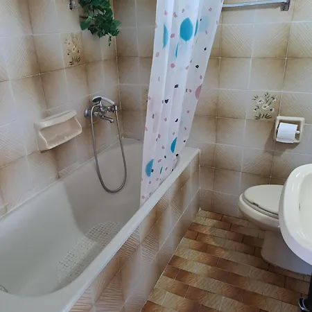 Διαμέρισμα Golden Sea View *