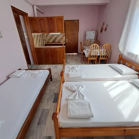 Apartament Golden Sea View Néa Meságkala