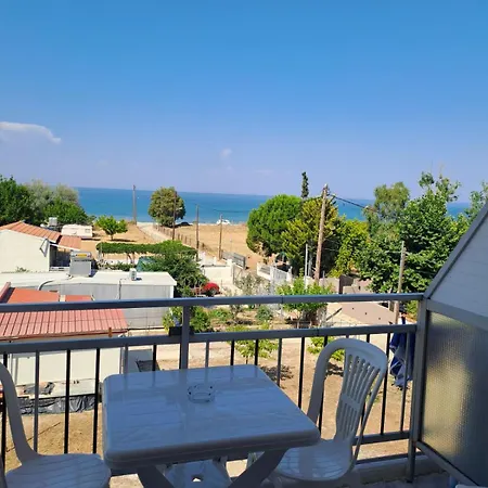 Golden Sea View شقة Néa Meságkala