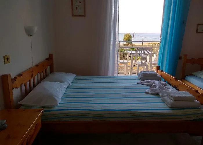 Golden Sea View Néa Meságkala